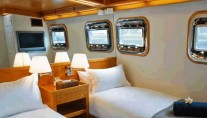 SOUTHERN CLOUD - A Twin Cabin